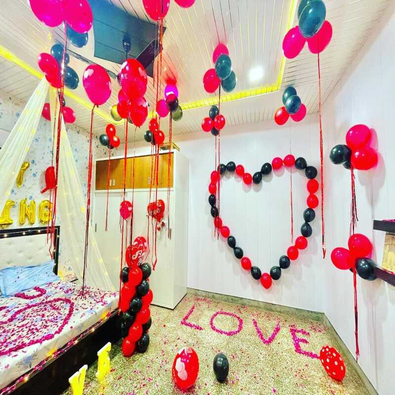  Room  decor for anniversary in gurgaon